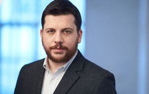 Волков сообщил, что всем бывшим координаторам штабов Навального предлагали помощь с выездом из РФ