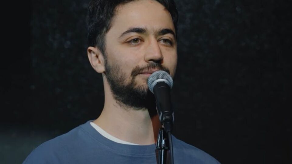 Мірзалізаде: Болю взагалі, до речі, не було. Я не бравую. Мабуть, не дуже вдало били