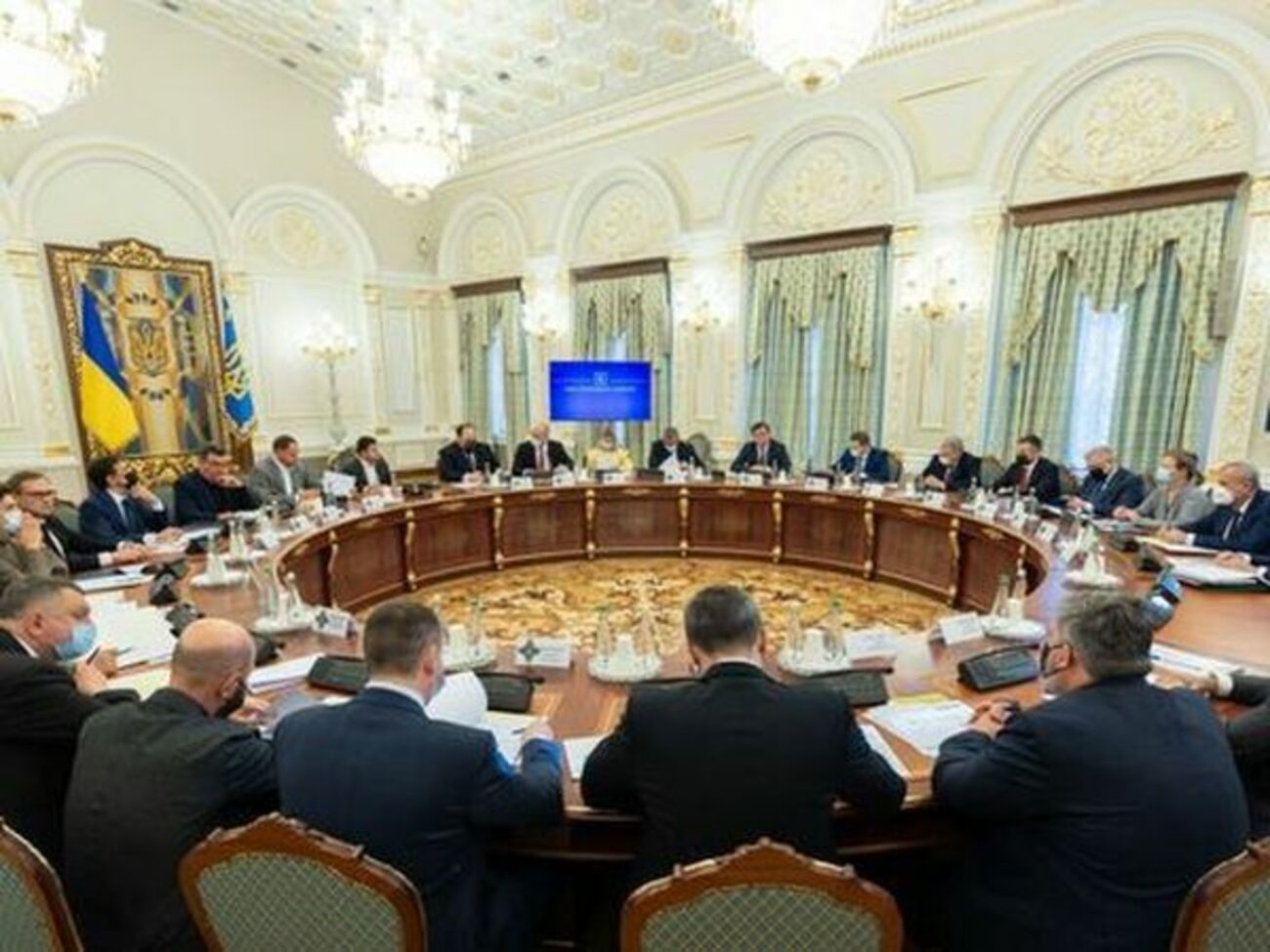Засідання РНБО, як правило, проводять щоп'ятниці. Цього разу воно відбудеться у четвер