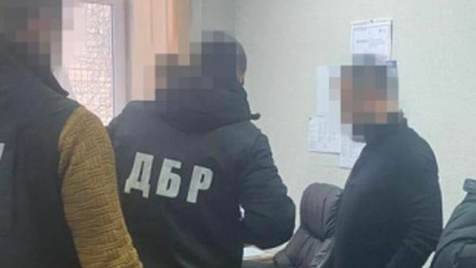 За хабарі митники обіцяли не створювати перешкод під час оформлення товару