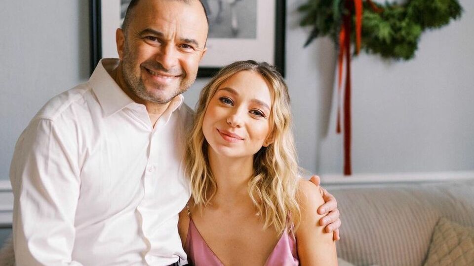 Репяхова и Павлик приехали в гости к его матери