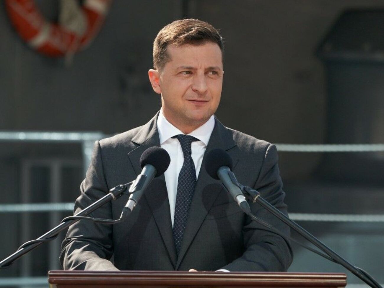 Санкції проти телеканалів введено указом Зеленського строком на п'ять років