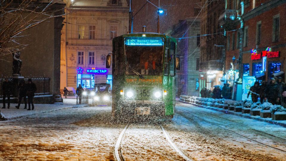 Причин, чому трамвай зійшов із рейок, поки що не називають
