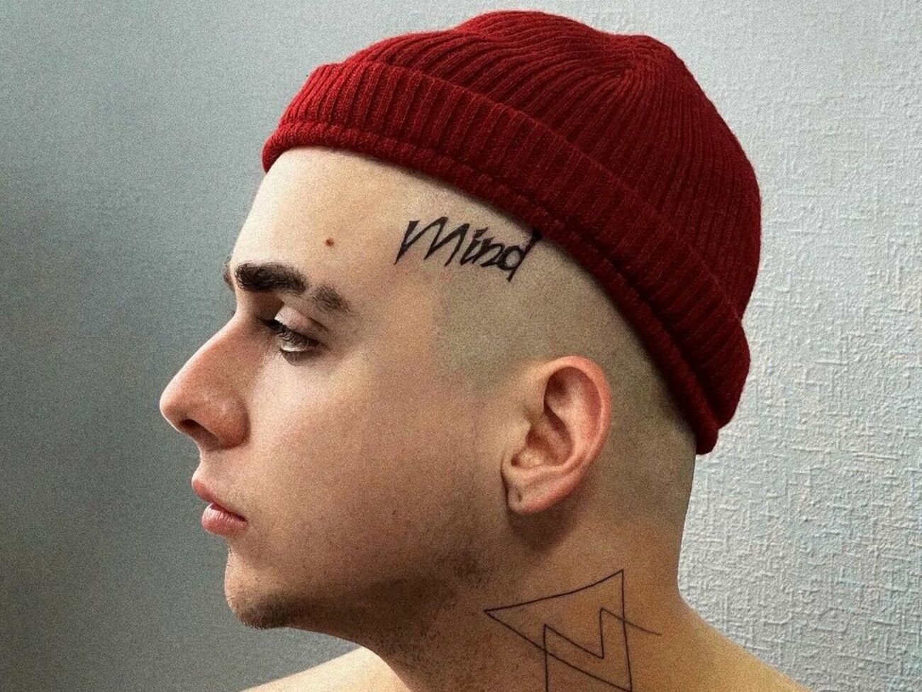 Melovin: Безумно не горжусь этим всем, потому что так можно убить свое "я"