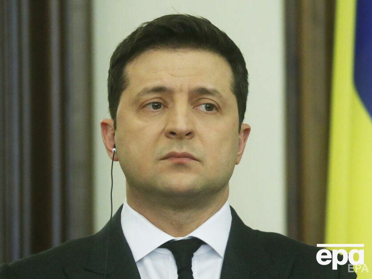 Зеленского политиком 2021 года назвали 17,3% украинцев