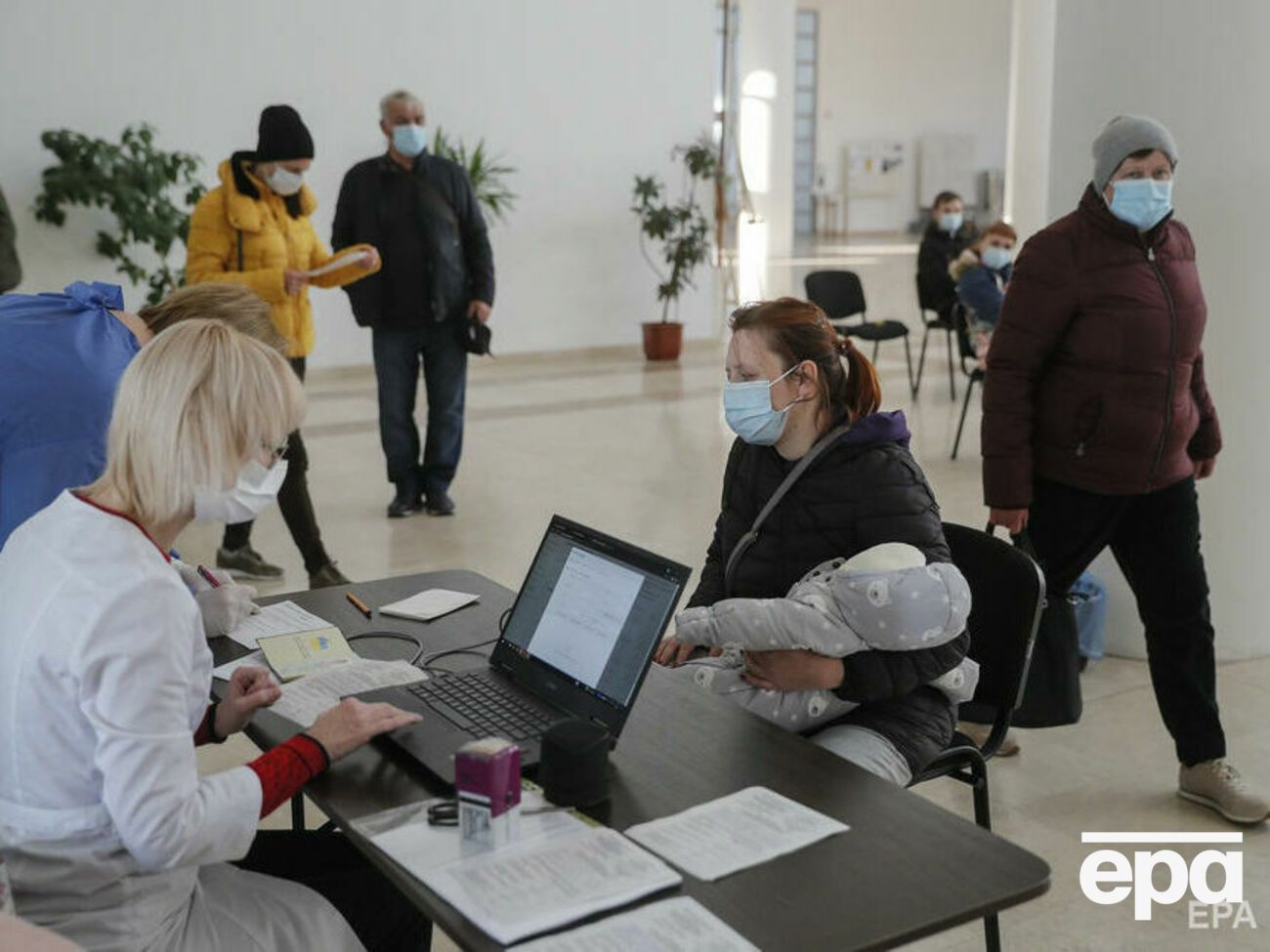 6,5% украинцев главным событием 2021 года в стране считают пандемию коронавируса