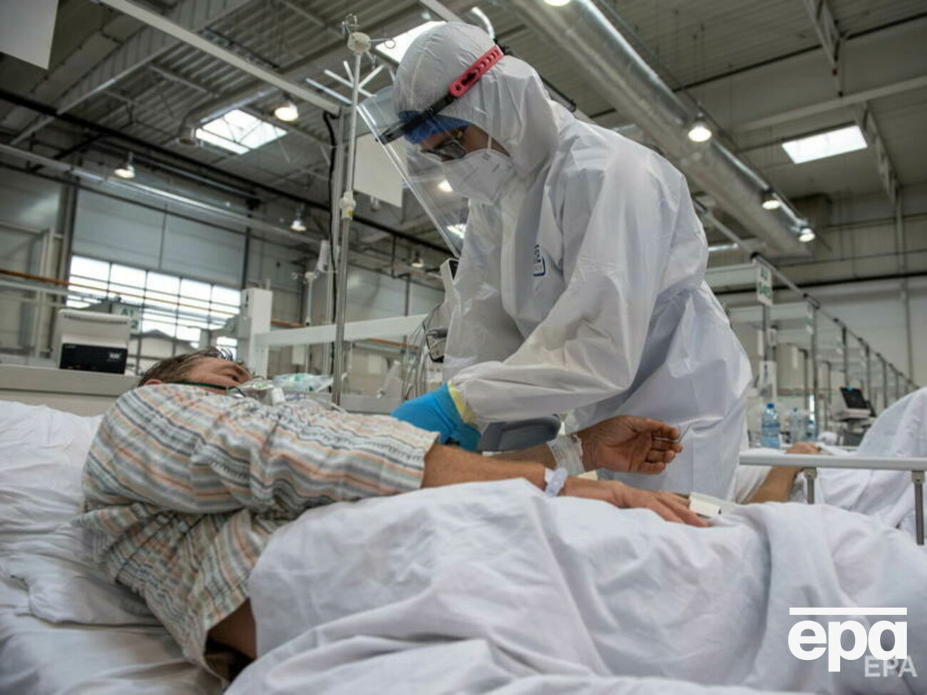 Большинство умерших от COVID-19 в Польше не были вакцинированы