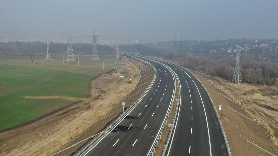 Согласно плану "Большого строительства", к 2024 году в Украине будет построено еще 14 846 км дорог