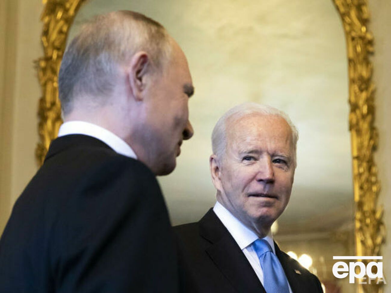 Путін і Байден проведуть телефонну розмову 30 грудня