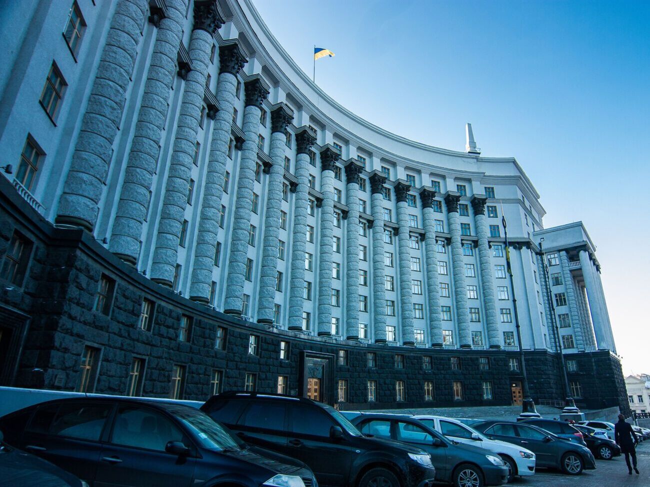 Кабмин принял постановление на сегодняшнем заседании