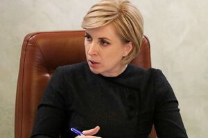 Вопрос о том, чтобы признать вакцины "Спутник" или "Спутник Лайт", вообще не стоит, отметила Верещук