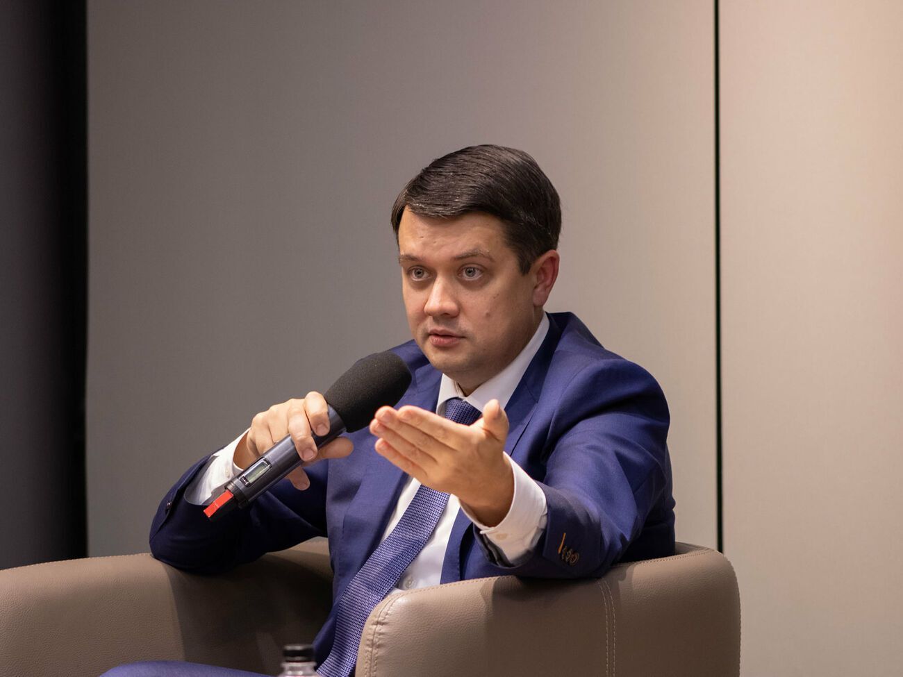 Разумков (на фото) поспорил с Третьяковой во время рассмотрения госбюджета