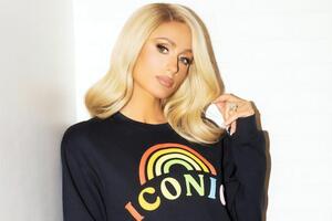 Пэрис Хилтон посвятила публикацию 40-летию певицы