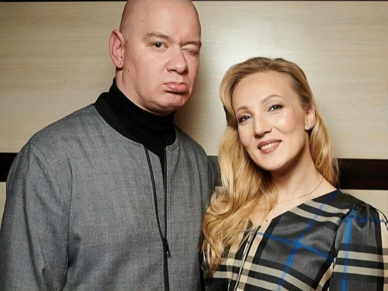 Евгений и Ксения Кошевые в подробностях показали, как им наносят тату