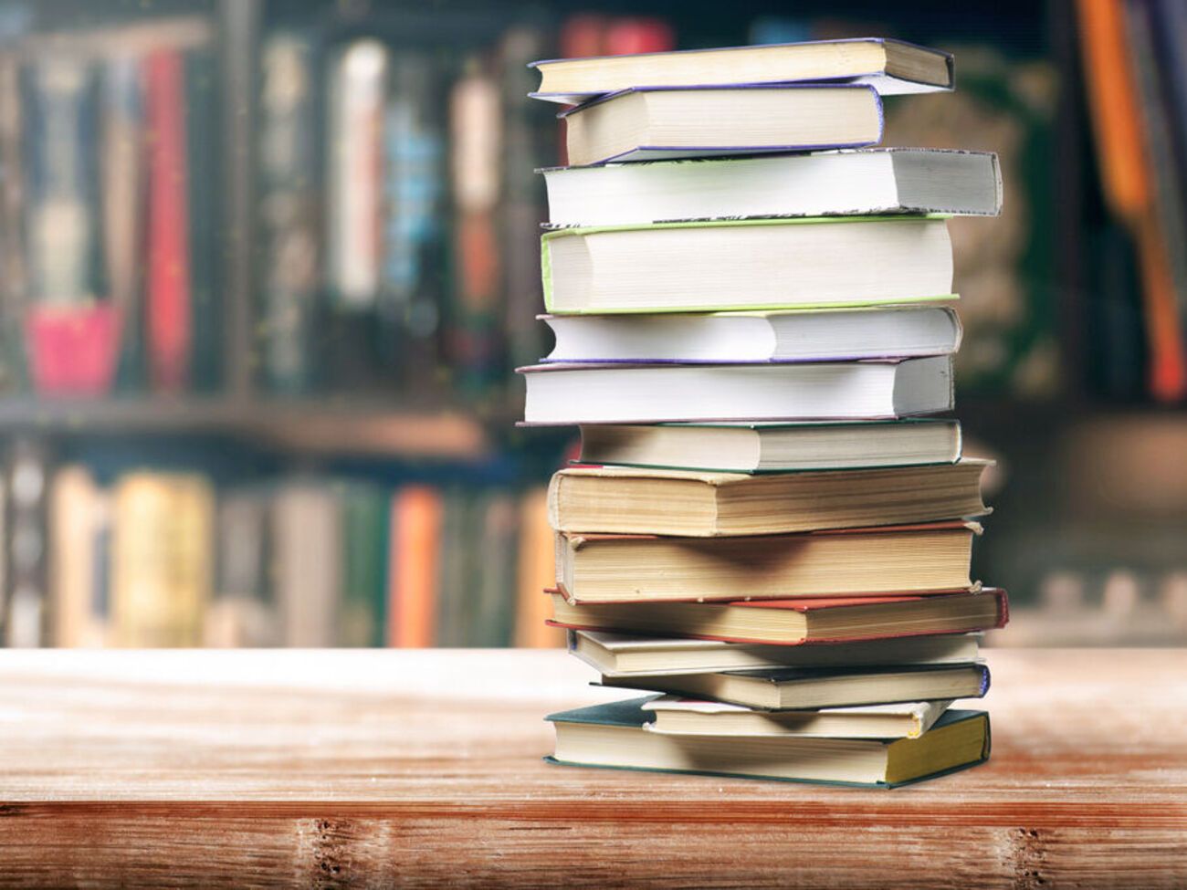 По мнению экспертов, издания содержат пропаганду имперских геополитических доктрин России