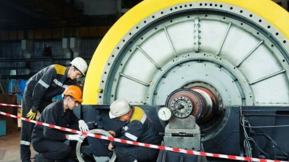 На стадії реалізації перебуває чотири ремонти блоків на Луганській, Ладижинській, Курахівській та Придніпровській ТЕС