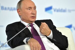 Путін (на фото) жодного разу не вітав із Новим роком президента Зеленського