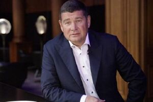 17 жовтня Онищенко повідомив, що набув російського громадянства