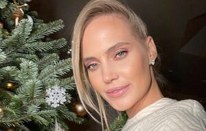 Глюк'оZа: Оцініть образ від 1 до 10