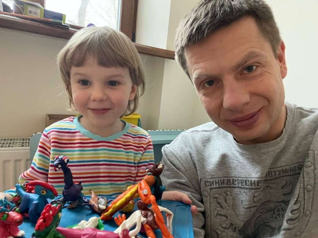 Гончаренко:&nbsp;Специально для вас &ndash; праздничный кавер от Кирюши