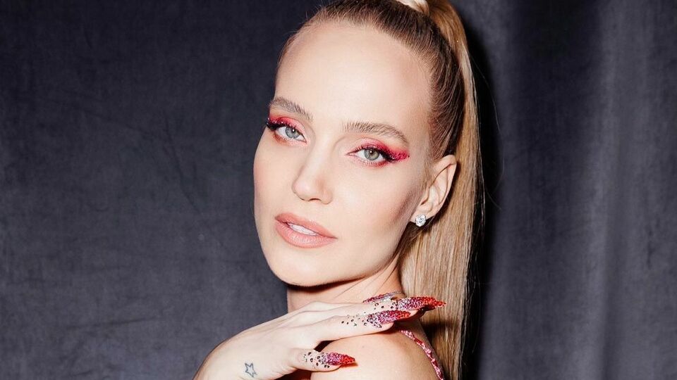 Глюк'оZа: В преддверии Нового года я решила вас порадовать!