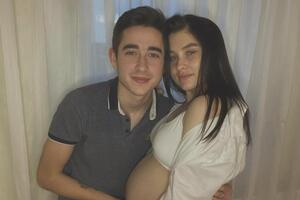 Сасанчин: После рождения ребенка мы мечтаем сделать пышную свадьбу