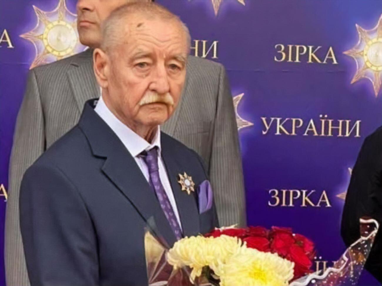 Поклад написав понад 150 пісень, а також музику до кінофільмів