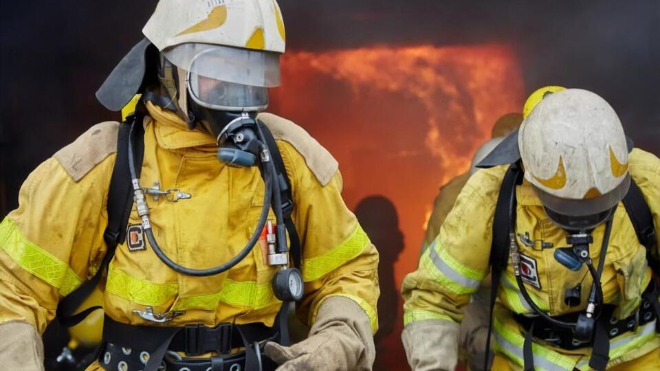 Інформацію про пожежу у двоповерховому будинку рятувальники отримали о 23.54