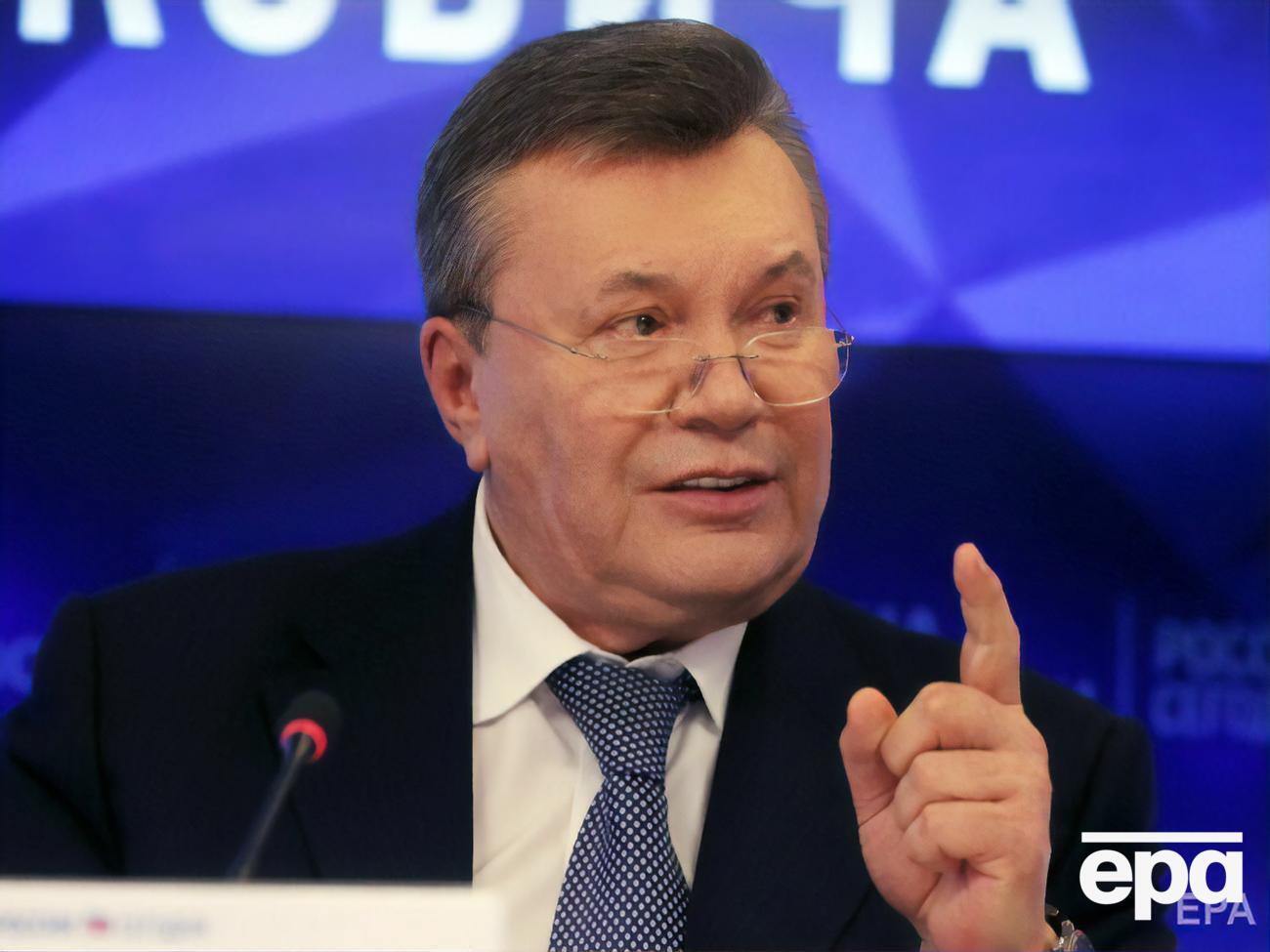 Адвокати кажуть, що "не можуть" забезпечити право Януковича (на фото) на захист