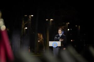 Зеленський: А одразу після цього почнемо такий самий процес для всіх наших військовослужбовців