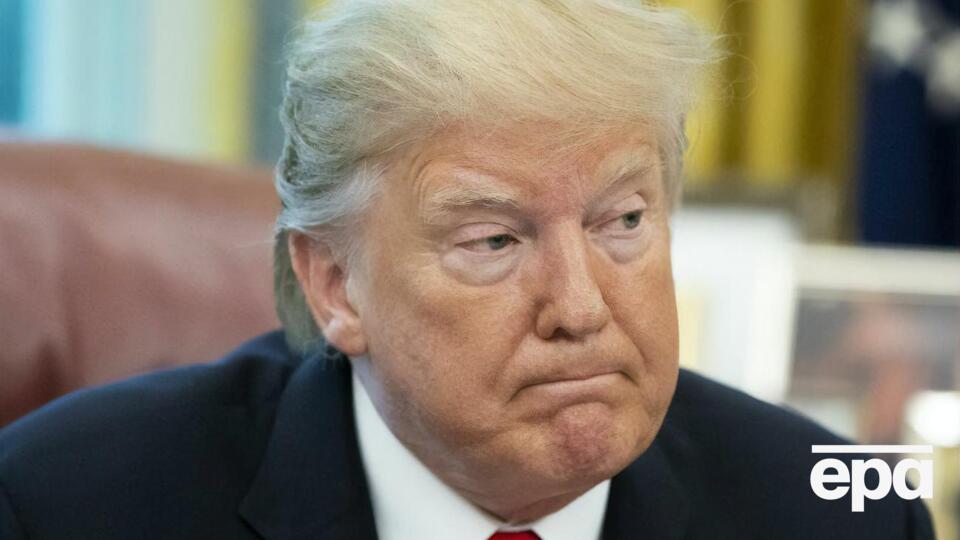 Трамп заявил, что его произведением заинтересовались многие издательства