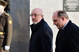 Резніков заявив, що у партнерів України в ситуації з російською агресією має бути чітка позиція: "Ми допоможемо Україні за будь-якого розвитку подій"