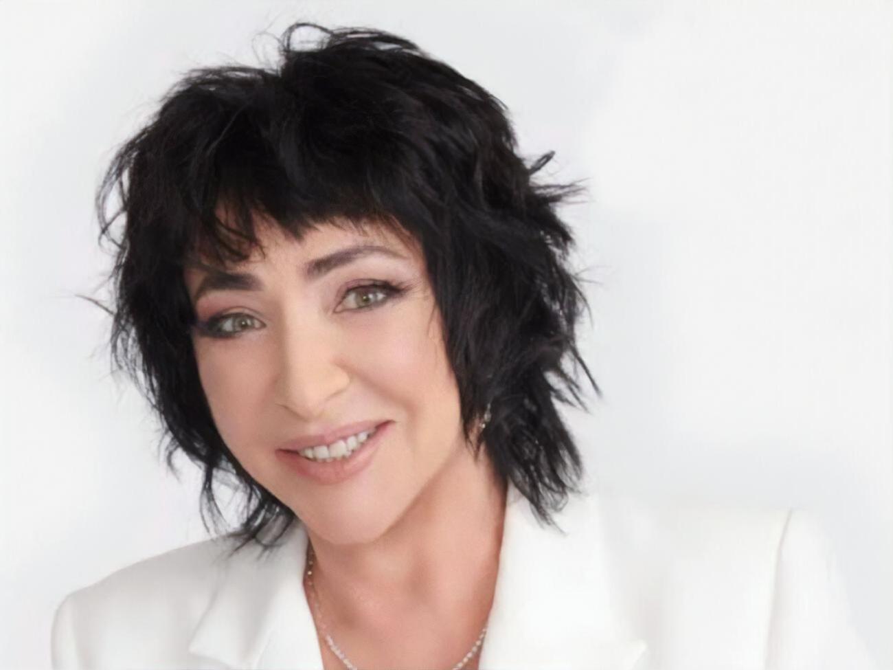 "Красотка, стройняшка, шикарно выглядите", &ndash; прокомментировали видео Милявской ее подписчики