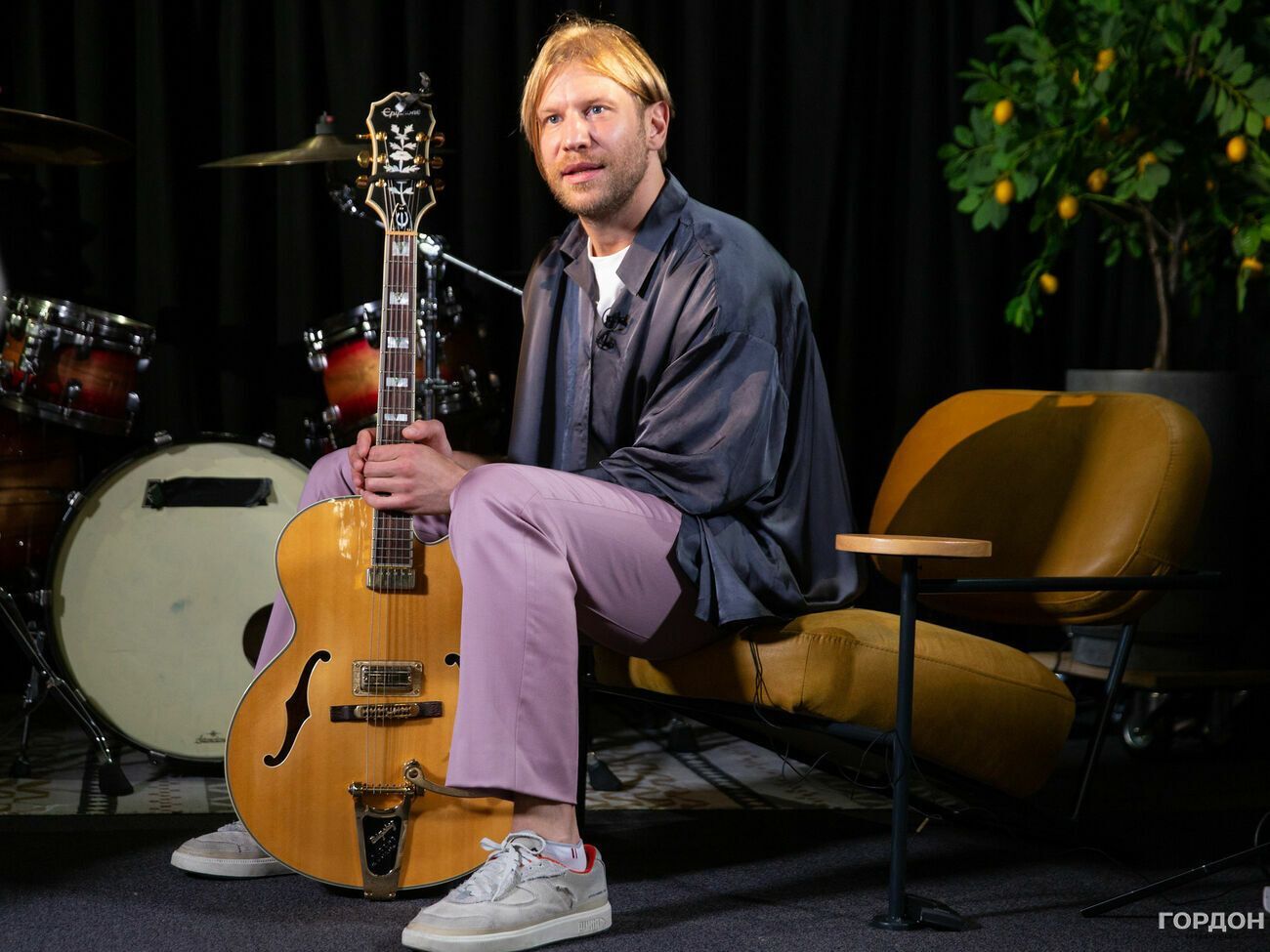 Дорн:&nbsp;Я люблю свободу, я хочу свободно выражать и транслировать свою музыку. И я не хочу зависеть от политических аспектов