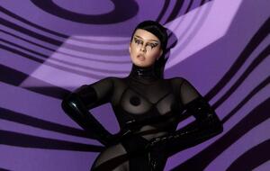 Maruv показала горячие фото