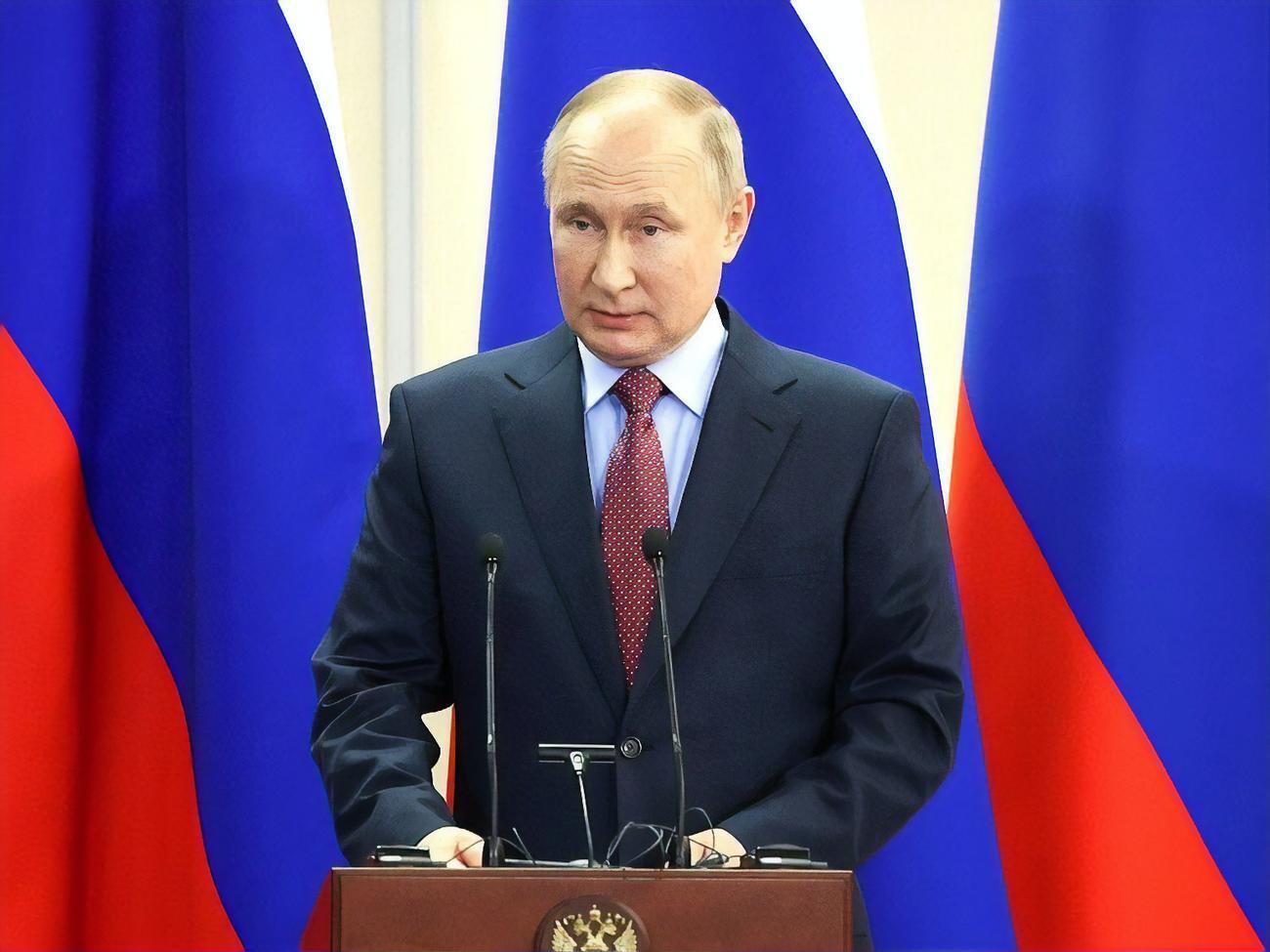 Путін назвав "провокаційним" запитання про напад РФ на Україну