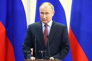 Путін назвав "провокаційним" запитання про напад РФ на Україну