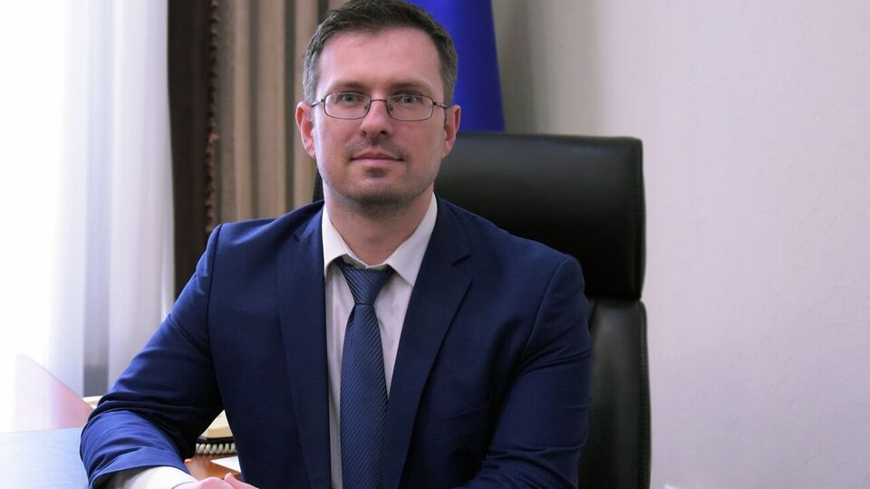 Кузин: В список включили соцработников, сотрудников государственных предприятий и сотрудников стратегических предприятий