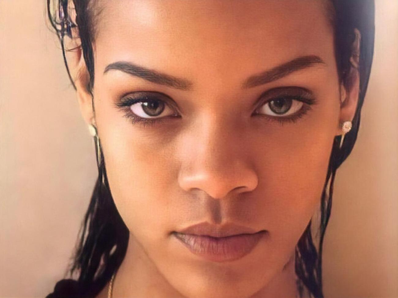 Рианна снялась в нижнем белье