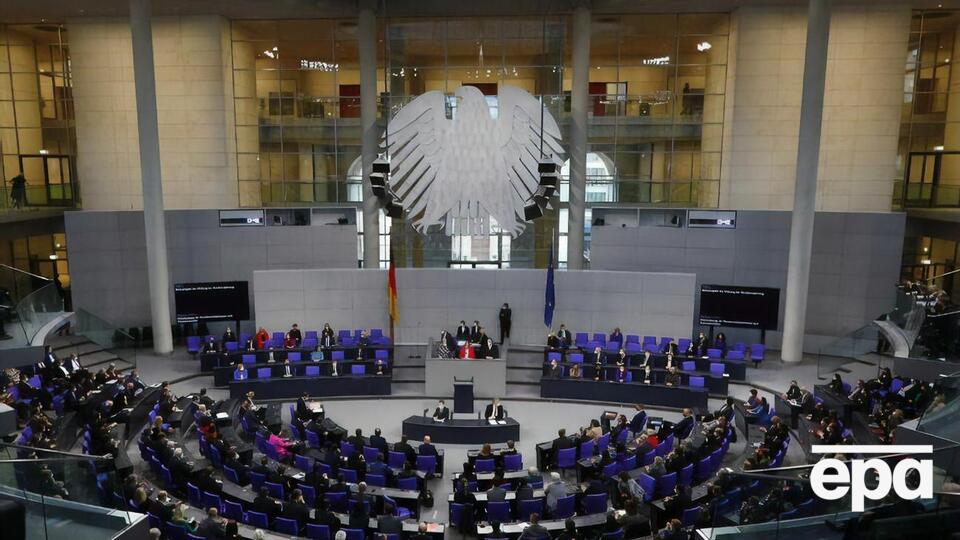 Сегодня в парламенте Германии состоялись экстренные слушания в связи с наращиванием Россией войск вблизи границы с Украиной