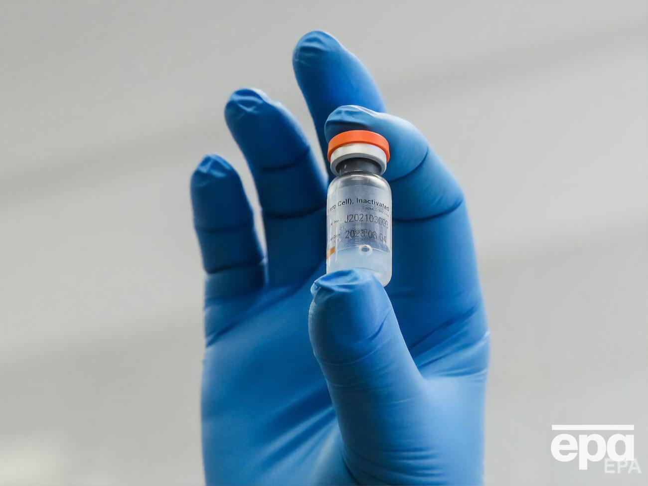 По состоянию на 9 декабря в Украине первую дозу вакцины получили почти 14 млн человек