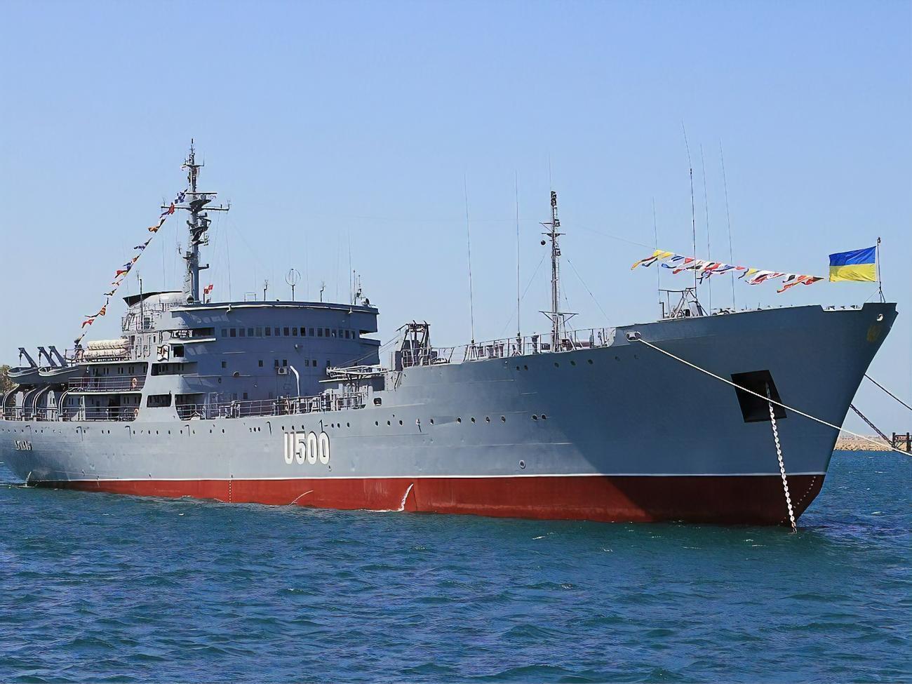 Корабель управління "Донбас" збудували у 1969 році