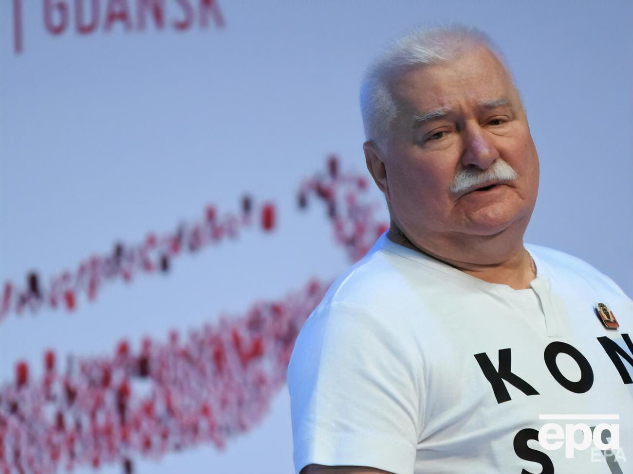 Валенса в 1983 году получил Нобелевскую премию мира