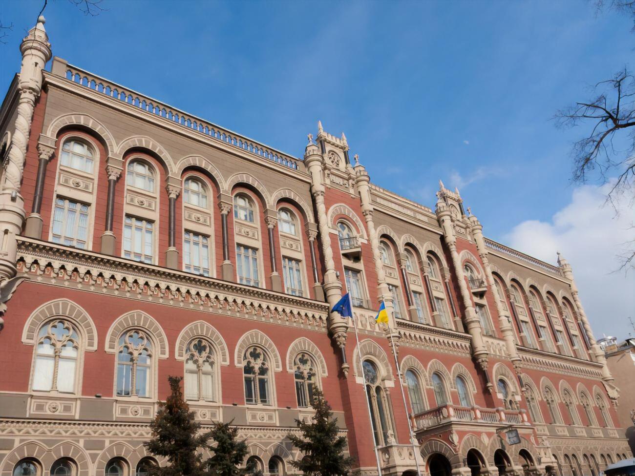 2019-го мігранти переказали приблизно $12 млрд