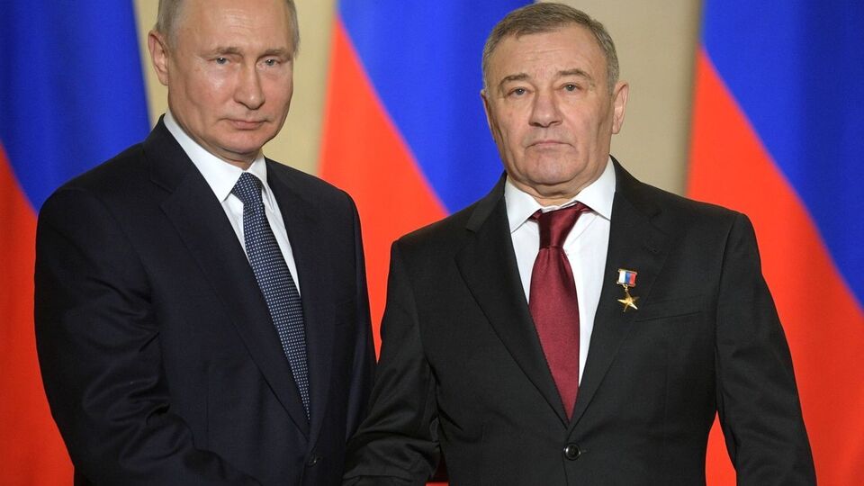 Ротенберг (на фото праворуч) заявив, що "палац Путіна" насправді його