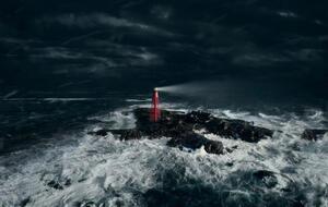 Победительница отбора проведет неделю на маяке без телефона, компьютера и книг – только с планшетом, чтобы вести видеодневник о просмотренных фильмах