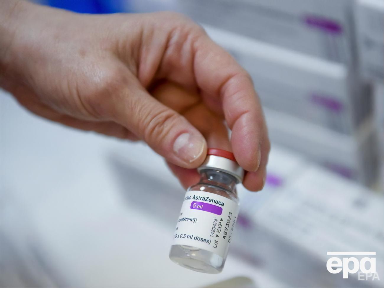 Эффективность вакцины от AstrаZeneca&nbsp;установлена на уровне около 60%