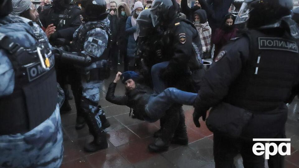 Після арешту Навального у РФ почалися масові мітинги