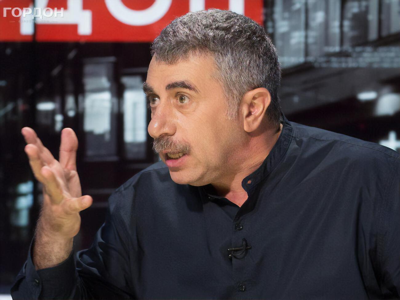 Комаровский: Информация никому не нужна. Не нужна – идите в жопу. Ну и ладно, хрен с вами. Я вам всем предложил, всем. Они молчат, как рыбы. И меня это угнетает