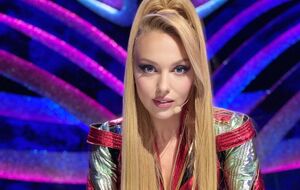 Полякова – звездный детектив шоу "Маска"